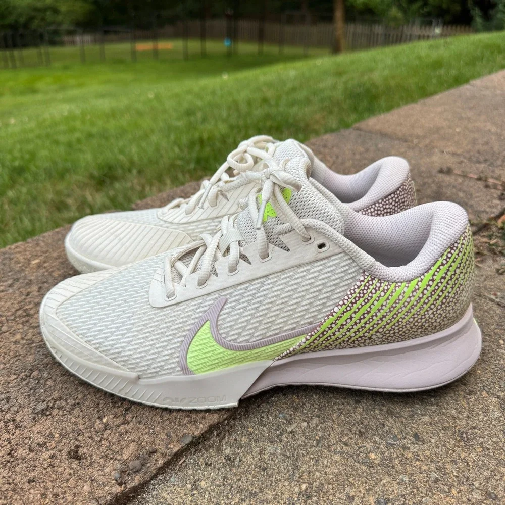 Nike Court Air Zoom Vapor Pro 2 HC Womens 10 Phantom Barely Volt FB7054-001
